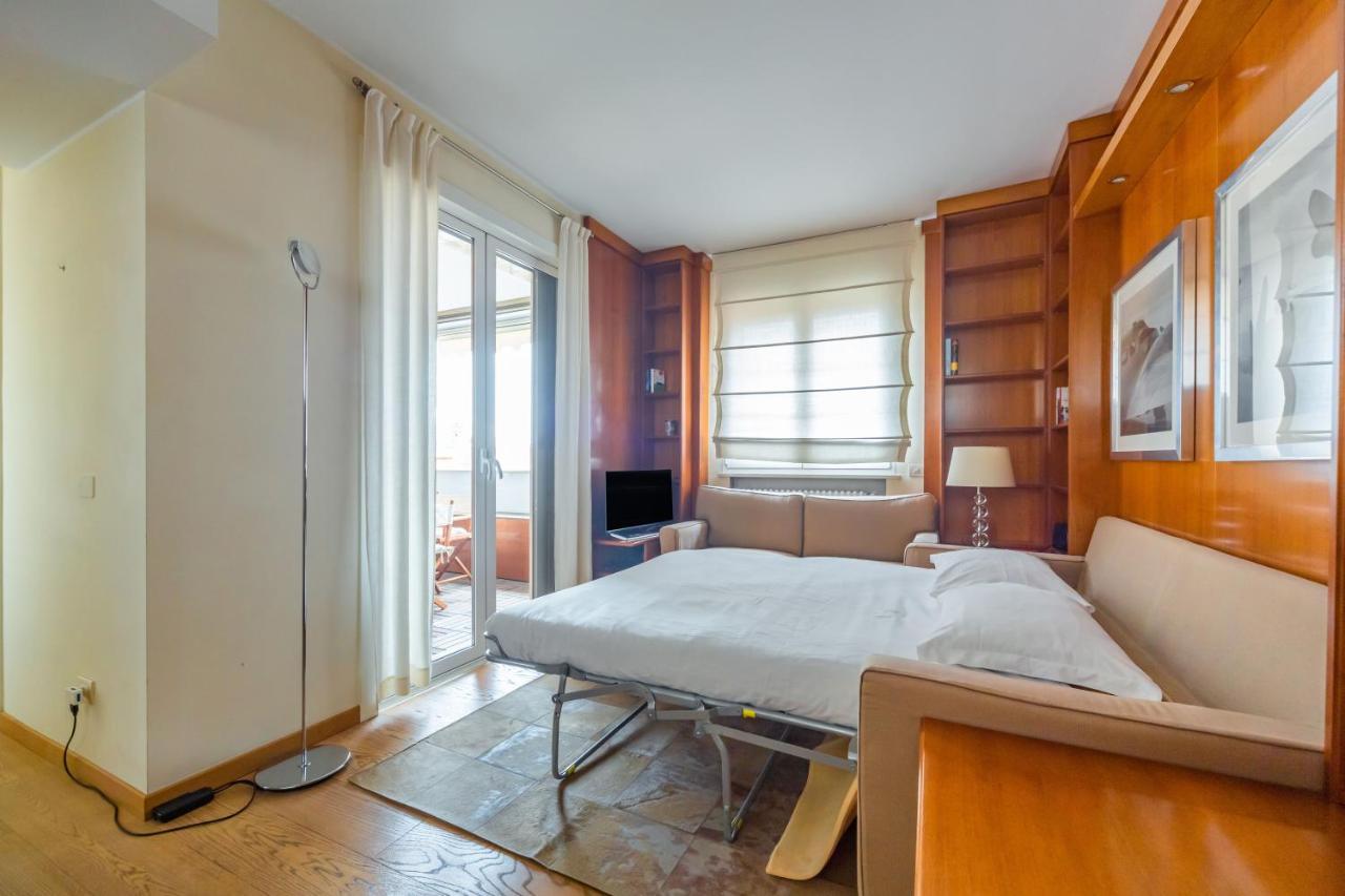 Cozy Apt - Corso Vercelli & Conciliazione M1 Milano Dış mekan fotoğraf