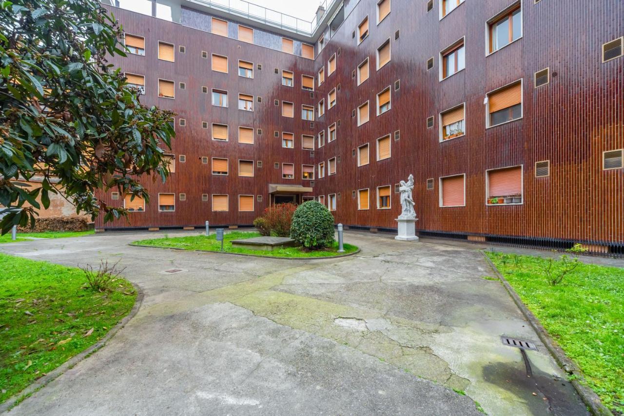 Cozy Apt - Corso Vercelli & Conciliazione M1 Milano Dış mekan fotoğraf